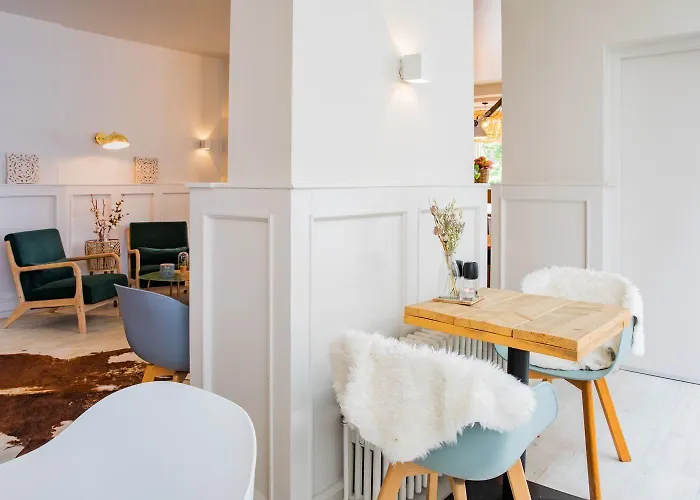 Hotell Casa Julia 3*